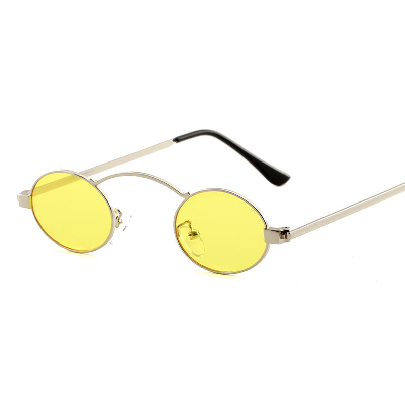 Fashionable small frame round sunglasses